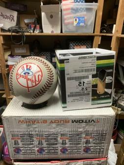 NY Yankees Bowling Ball 15lb NIB